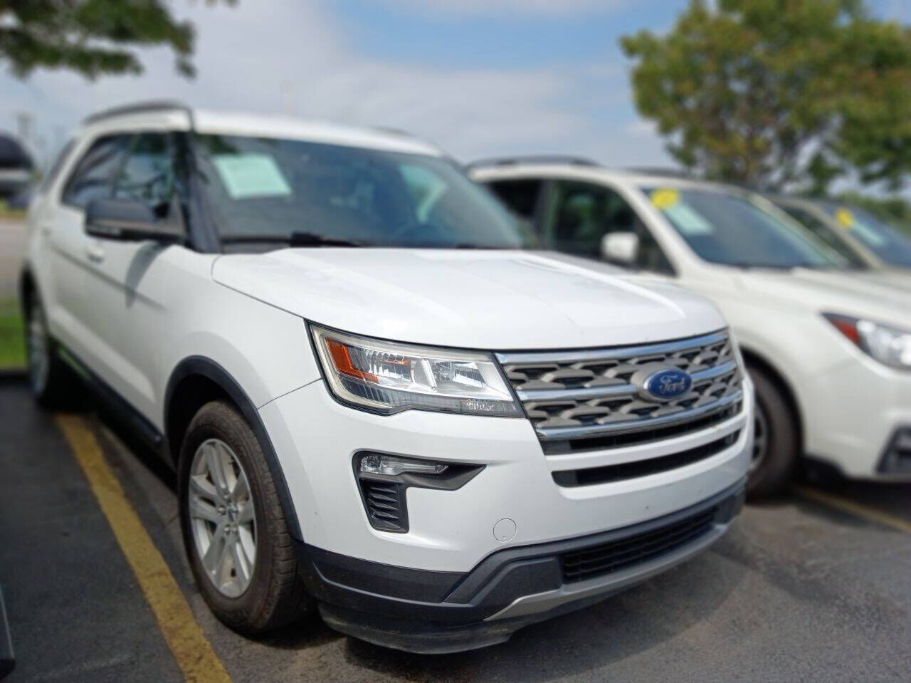 2018 FORD Explorer