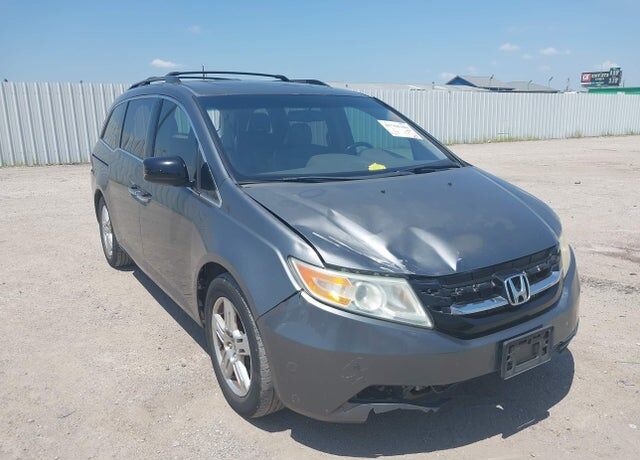2012 HONDA Odyssey