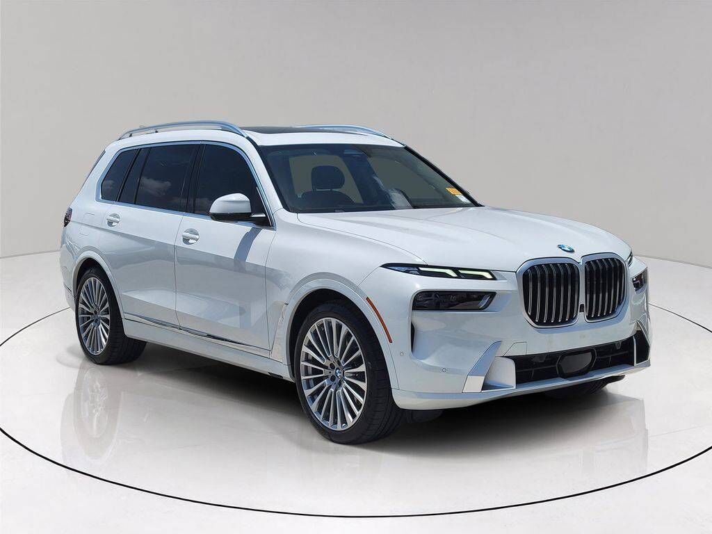 2024 BMW X7