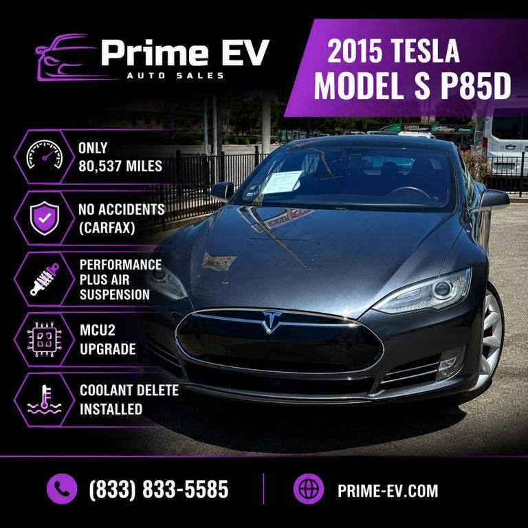 2015 TESLA Model S