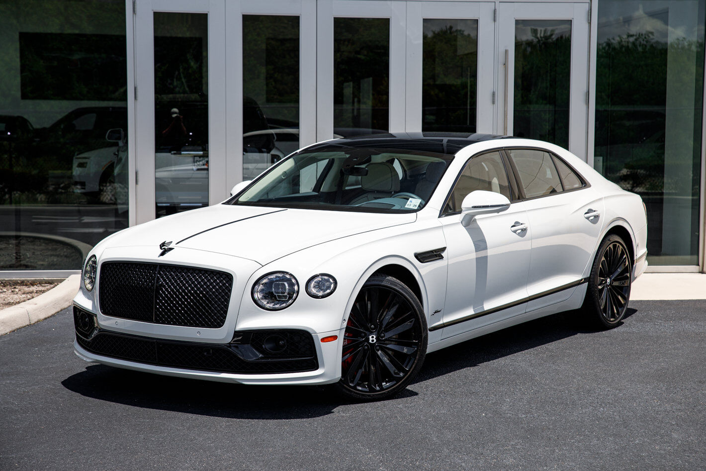 2024 BENTLEY Flying Spur