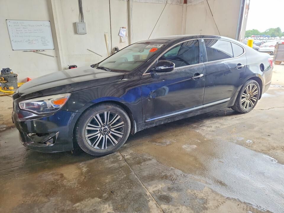 2014 KIA Cadenza