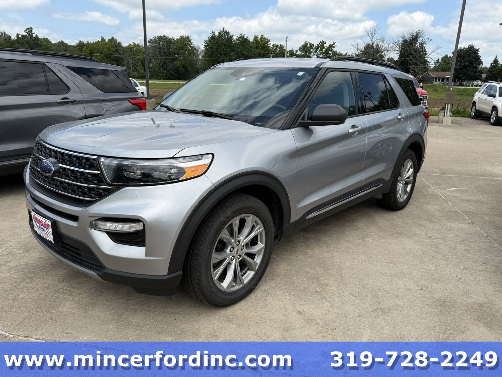 2021 FORD Explorer