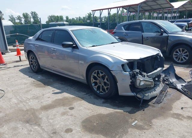 2018 CHRYSLER 300