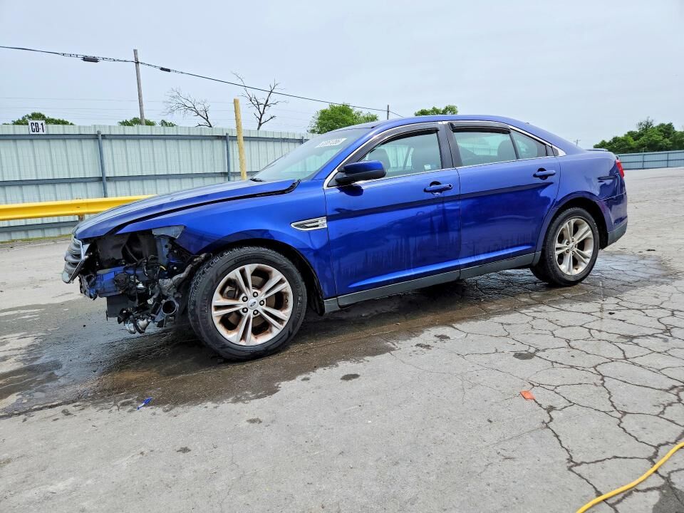 2015 FORD Taurus