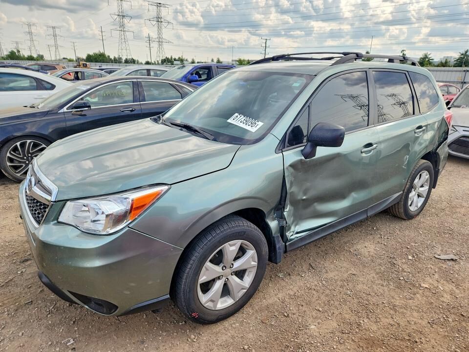 2016 SUBARU Forester