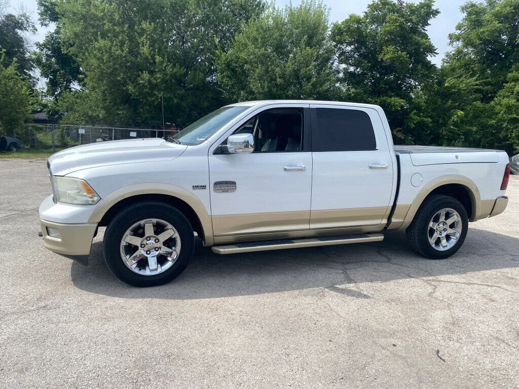 2012 DODGE Ram