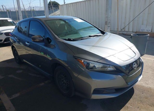 2023 NISSAN Leaf
