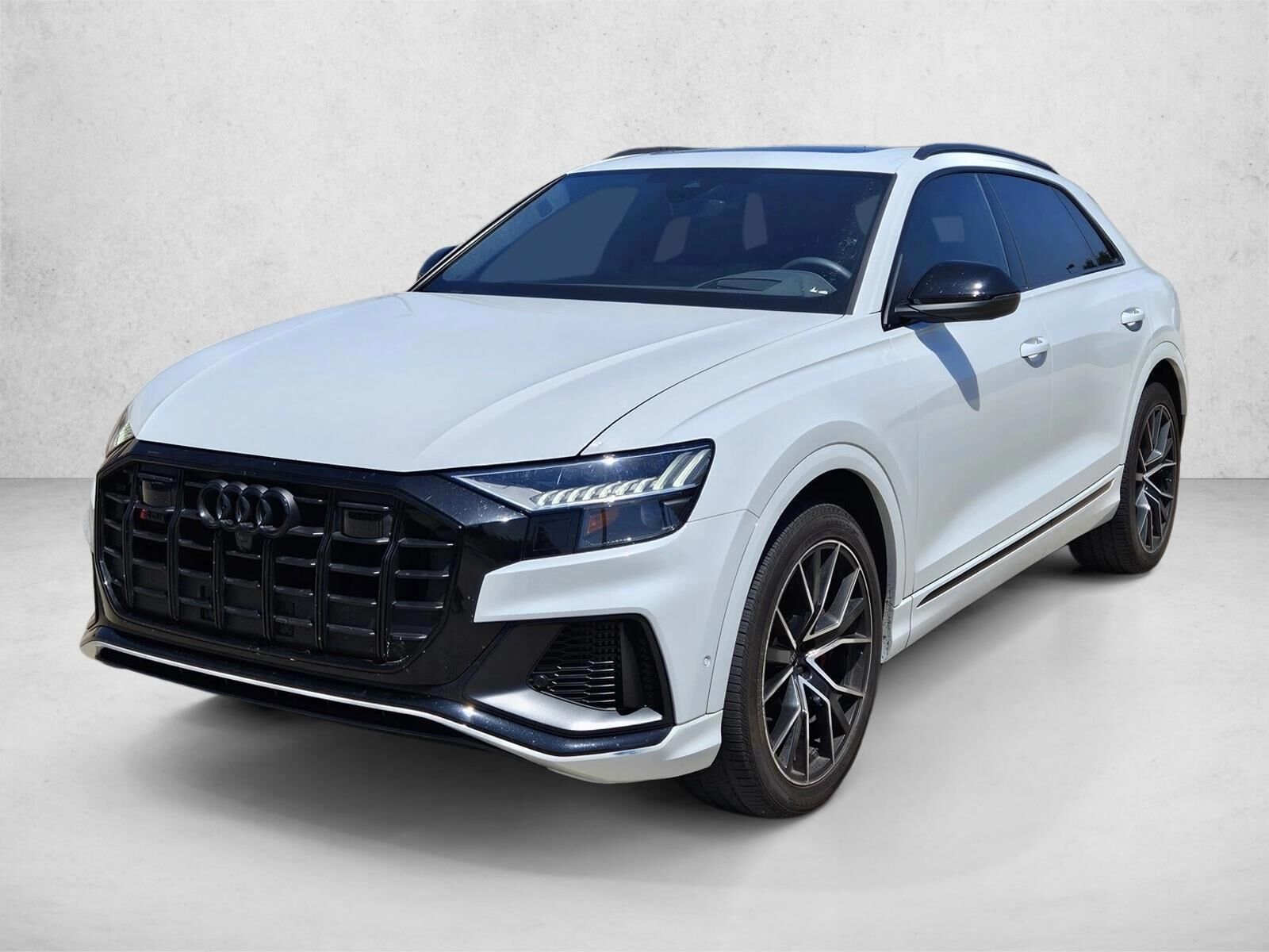 2023 AUDI SQ8