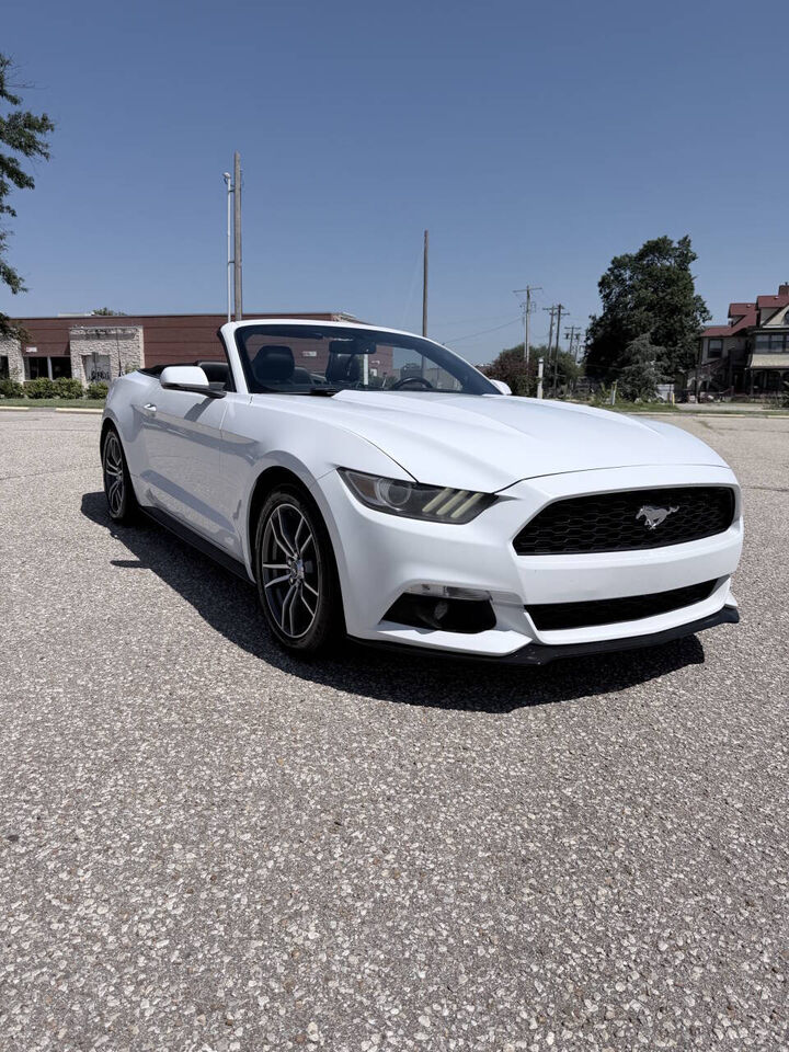 2016 FORD Mustang