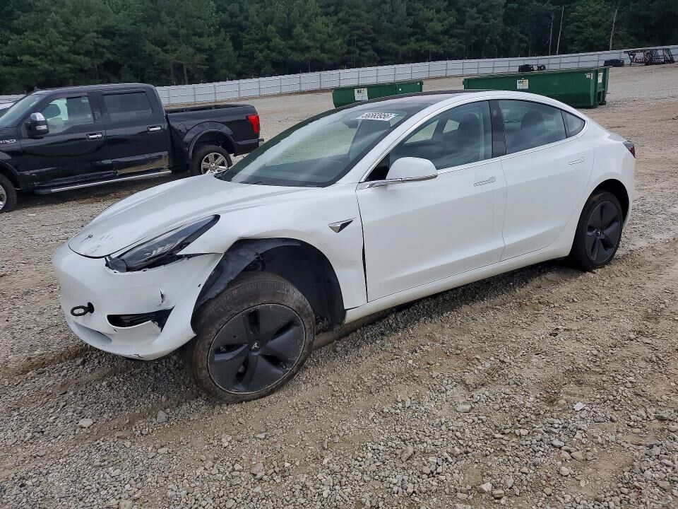 2018 TESLA Model 3