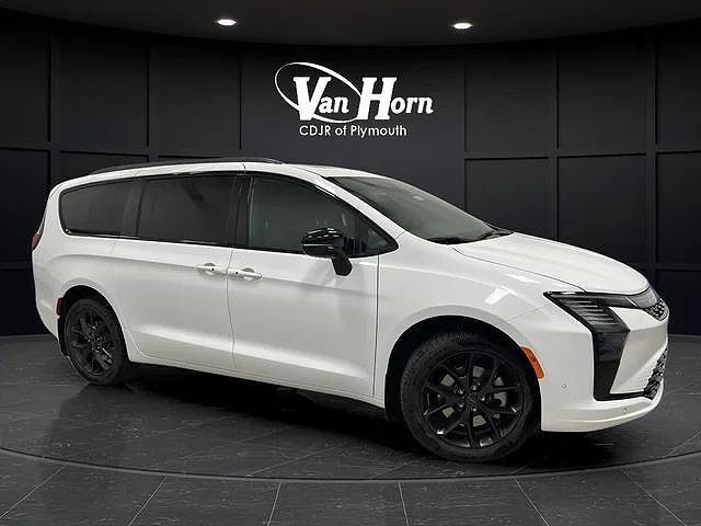 2027 CHRYSLER Pacifica