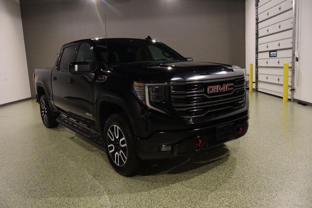 2024 GMC Sierra