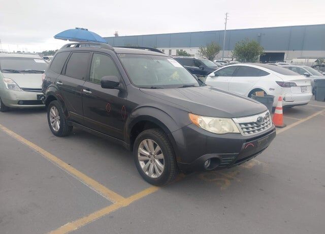 2012 SUBARU Forester