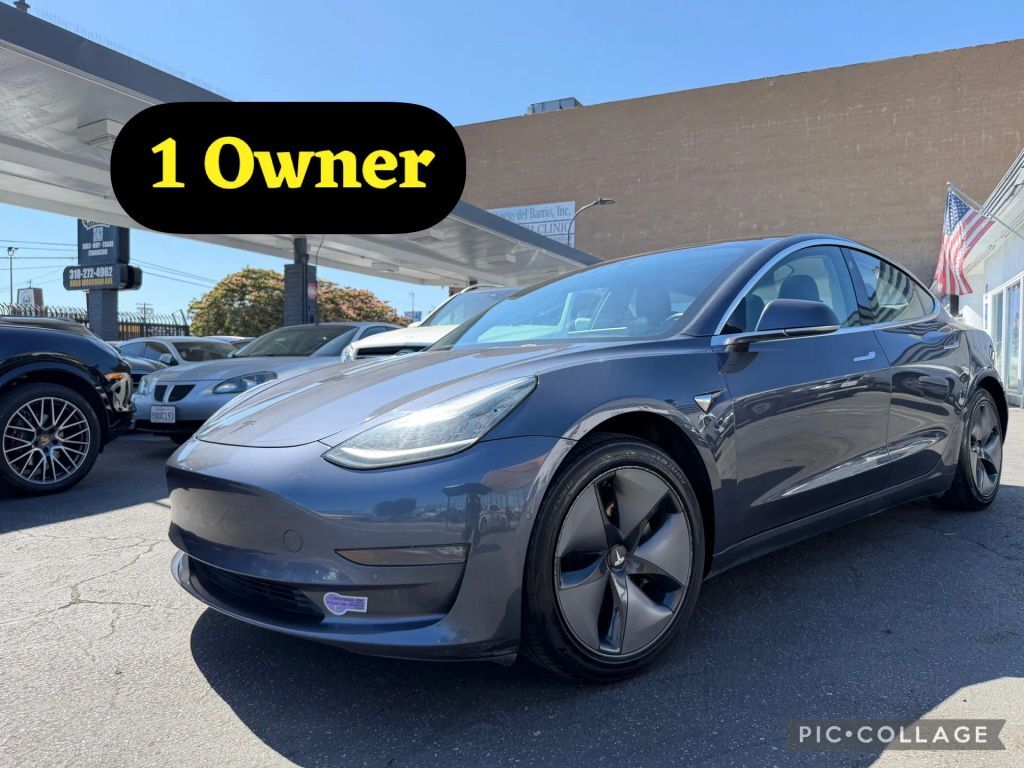 2018 TESLA Model 3