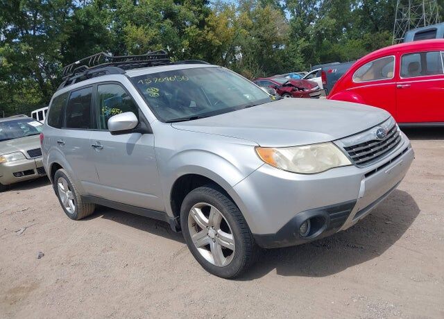 2010 SUBARU Forester