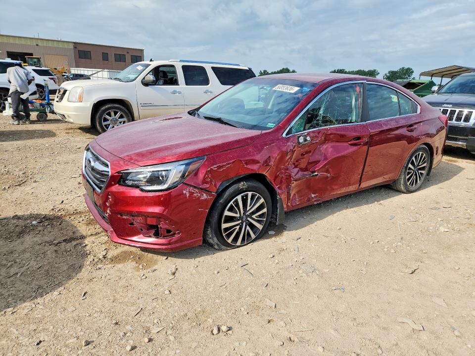 2018 SUBARU Legacy