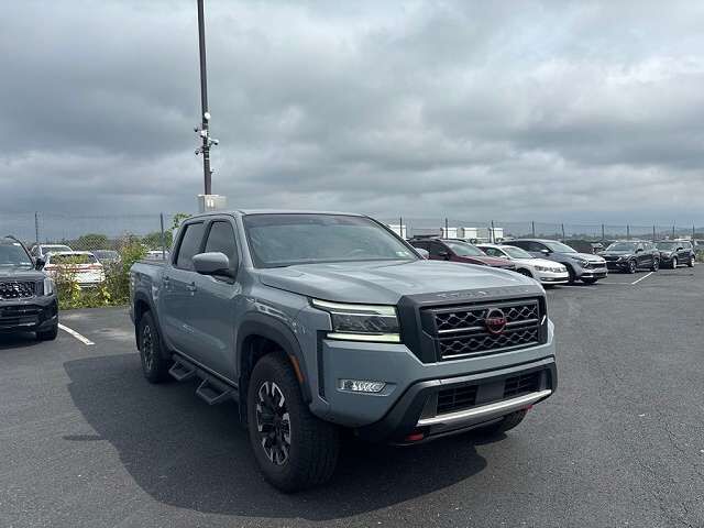 2024 NISSAN Frontier