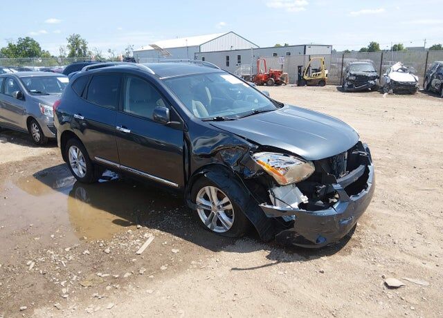 2013 NISSAN Rogue