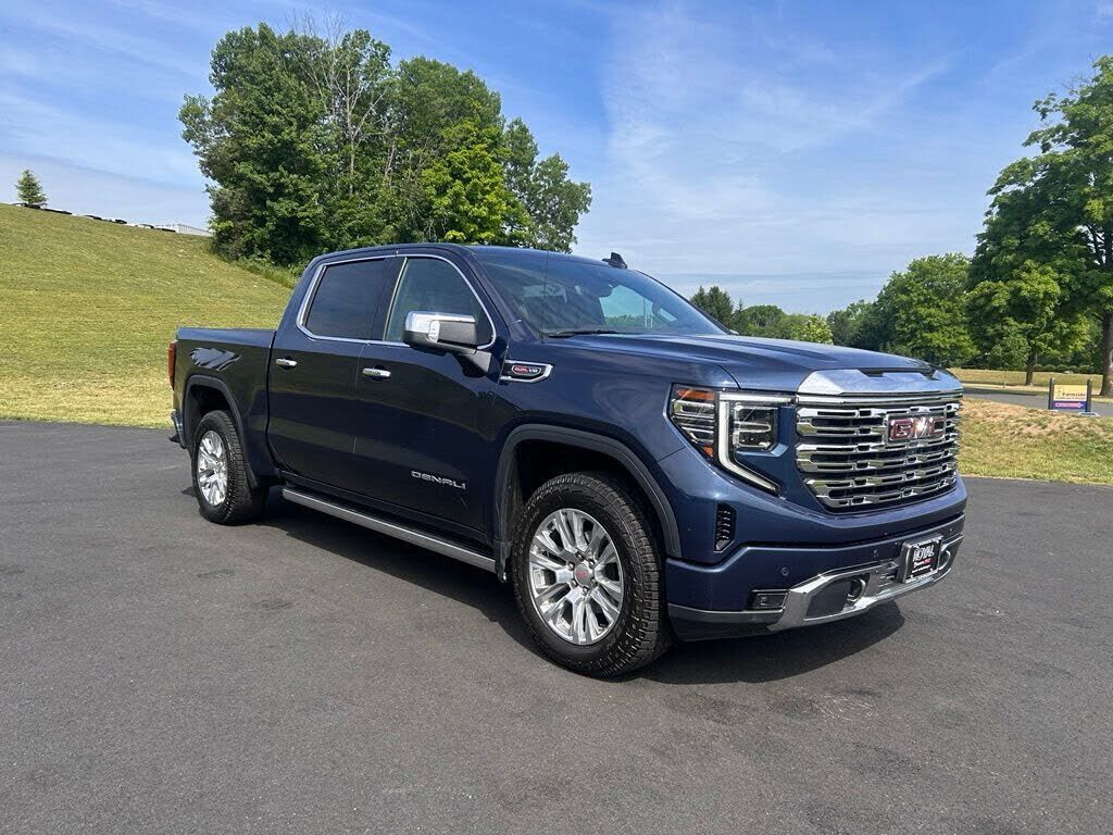 2023 GMC Sierra