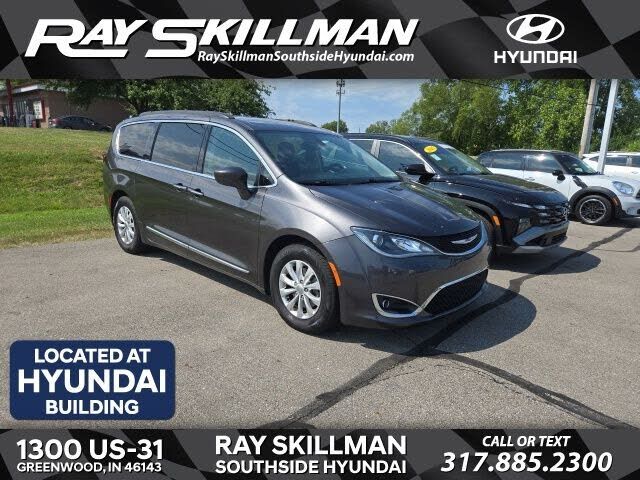 2017 CHRYSLER Pacifica