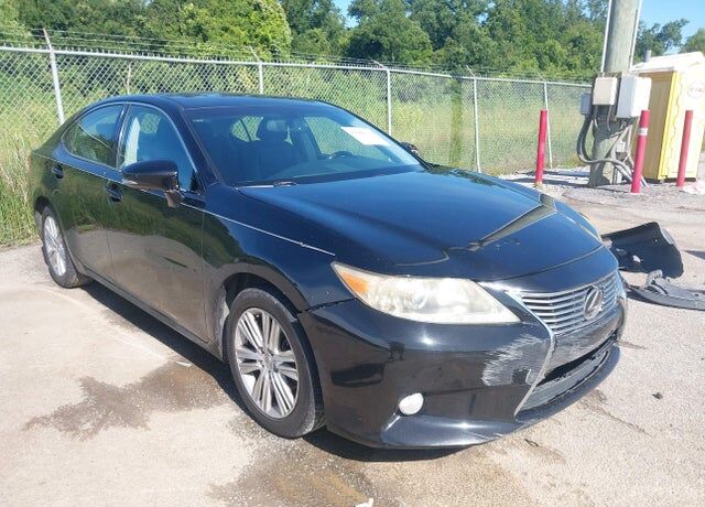 2013 LEXUS ES