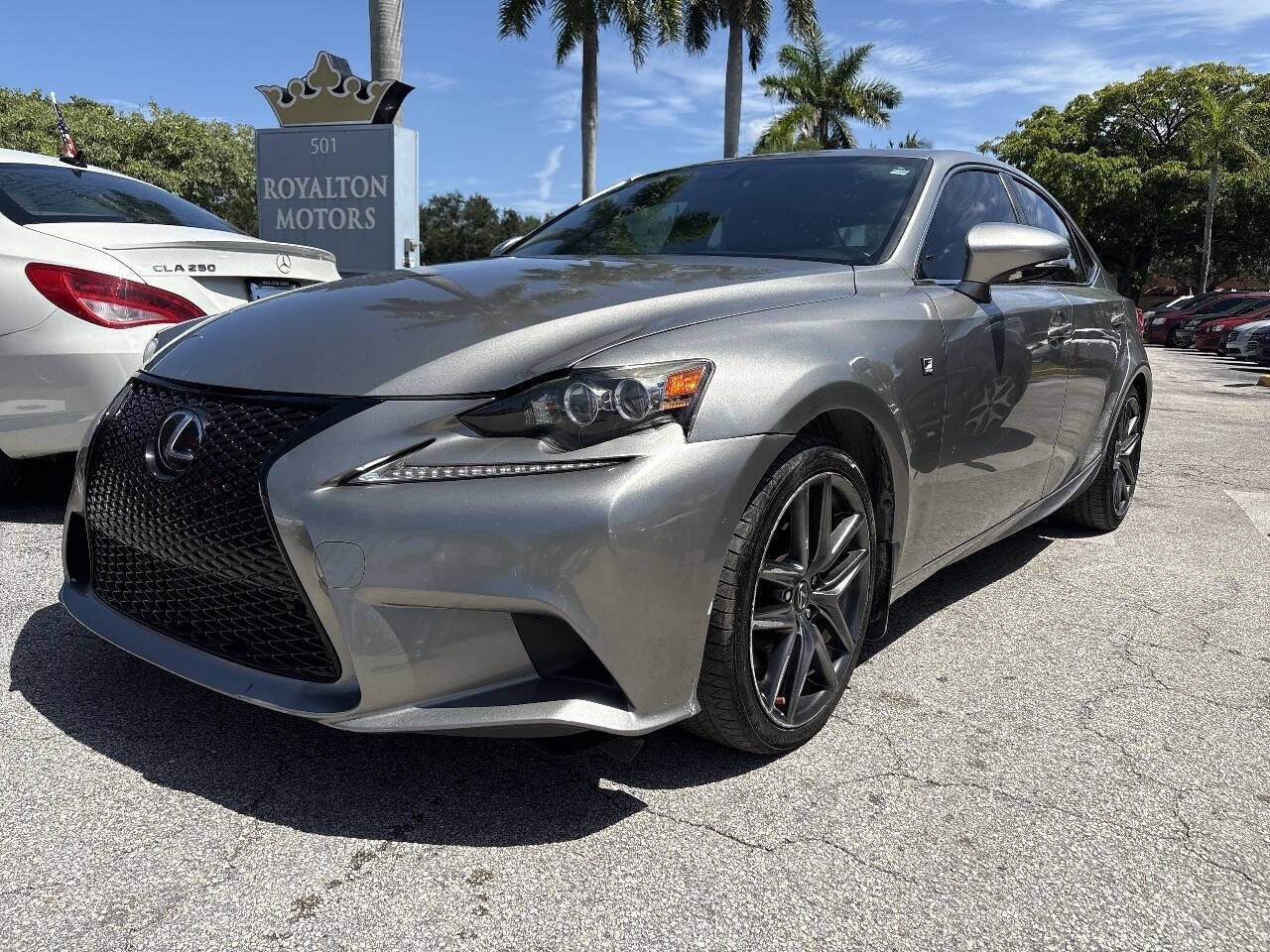 2016 LEXUS IS