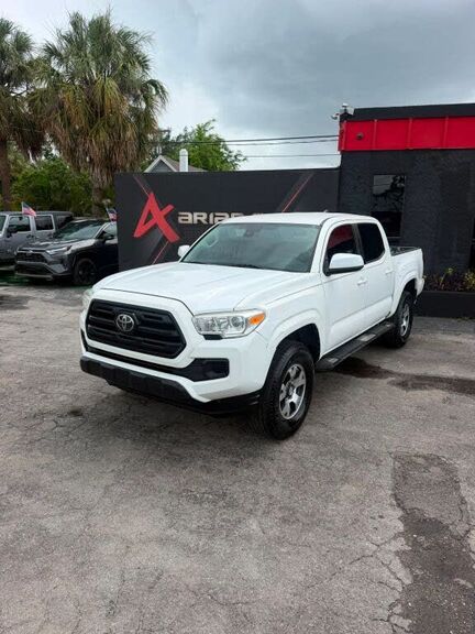 2019 TOYOTA Tacoma