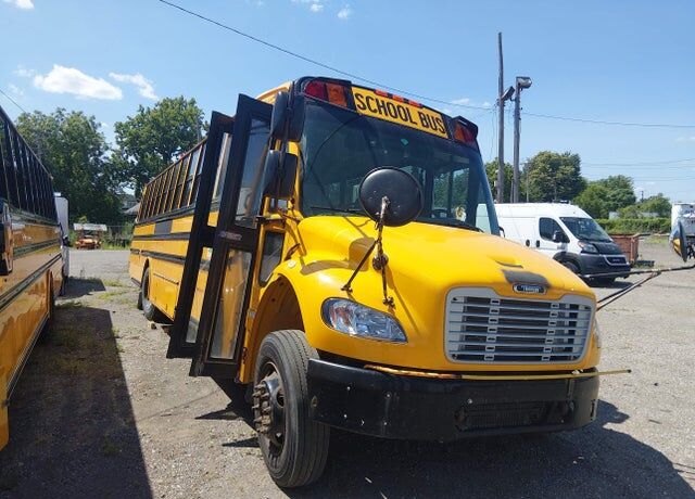 2017 FREIGHTLINER B2 Bus Chassis