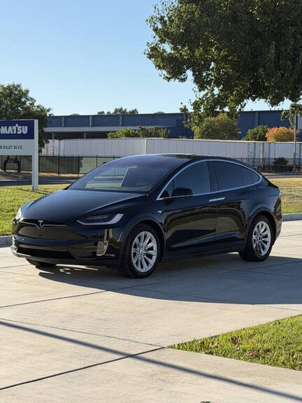 2017 TESLA Model X