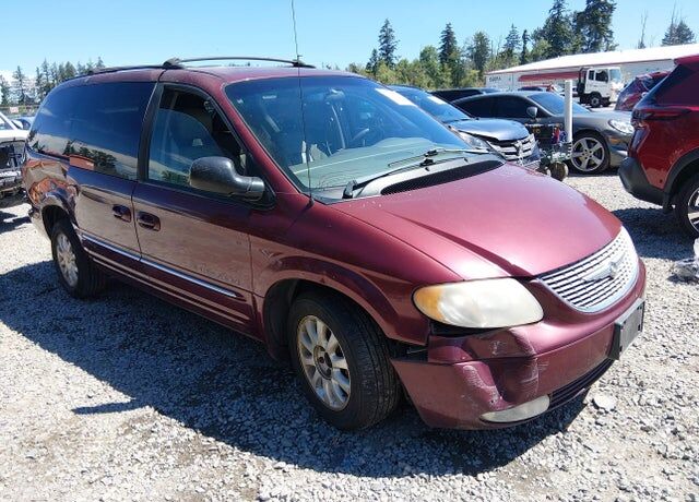 2001 CHRYSLER Town and Country