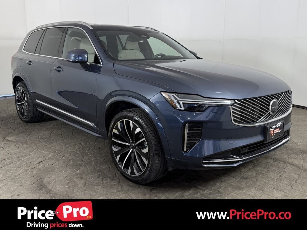 2026 VOLVO XC90