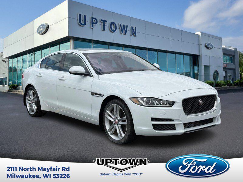 2018 JAGUAR XE