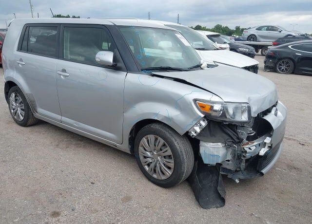 2014 TOYOTA SCION
