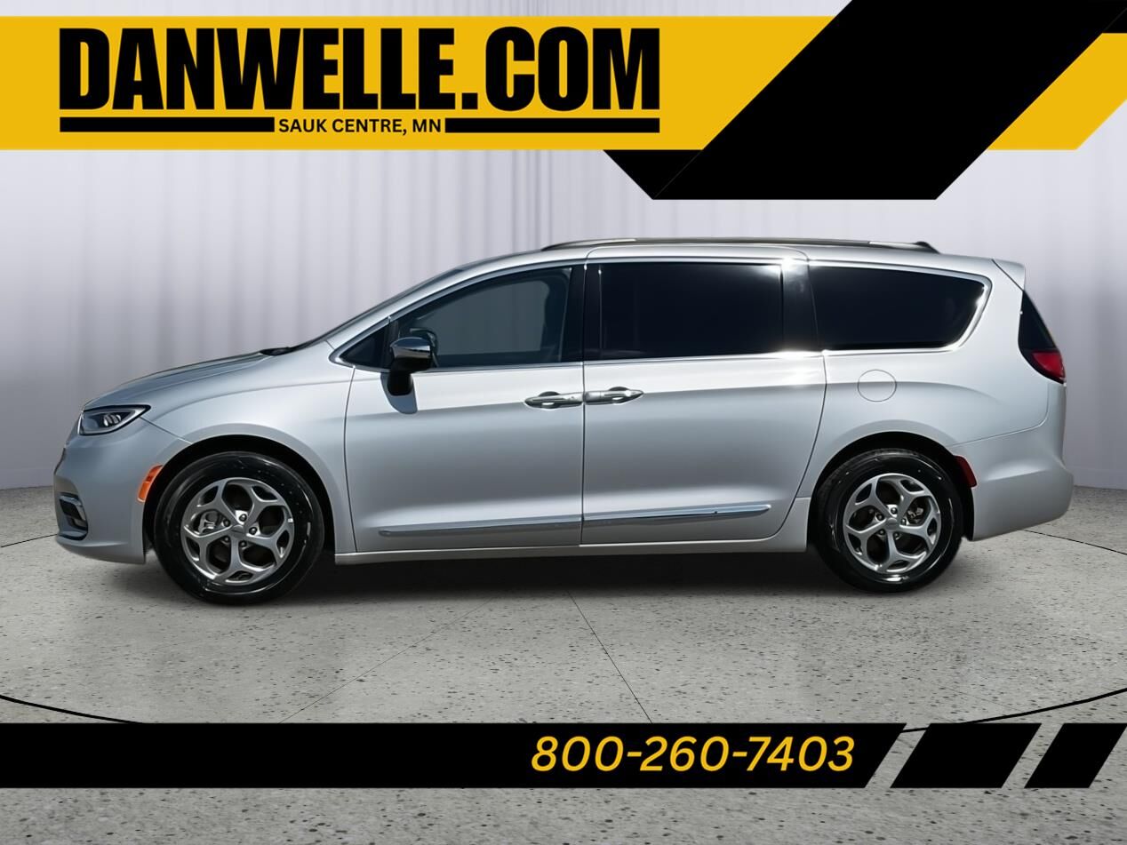 2023 CHRYSLER Pacifica