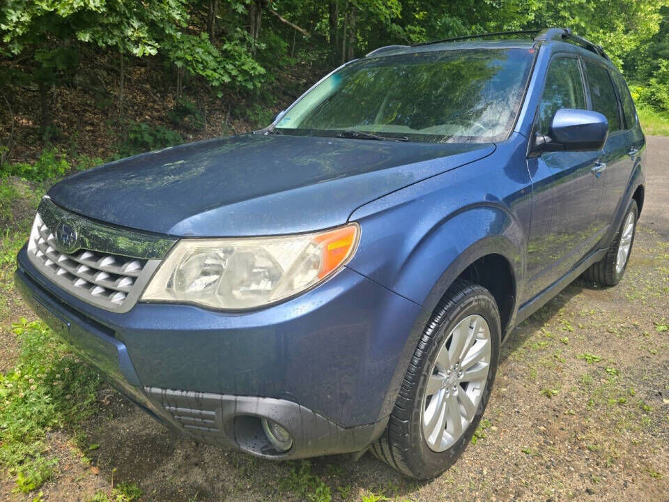 2012 SUBARU Forester