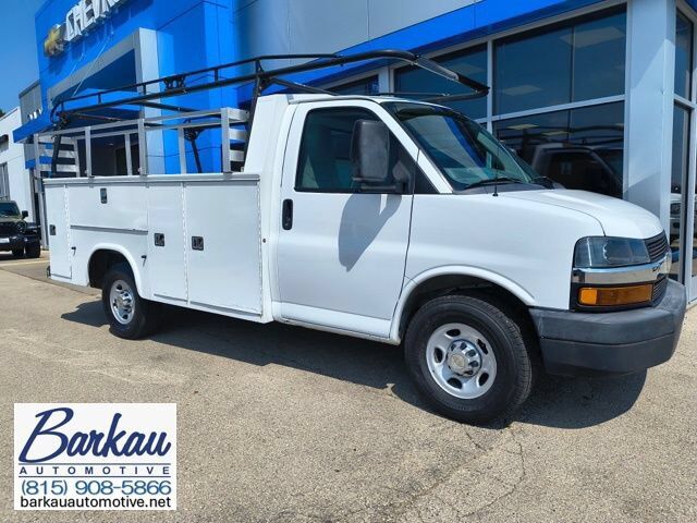 2011 CHEVROLET Express