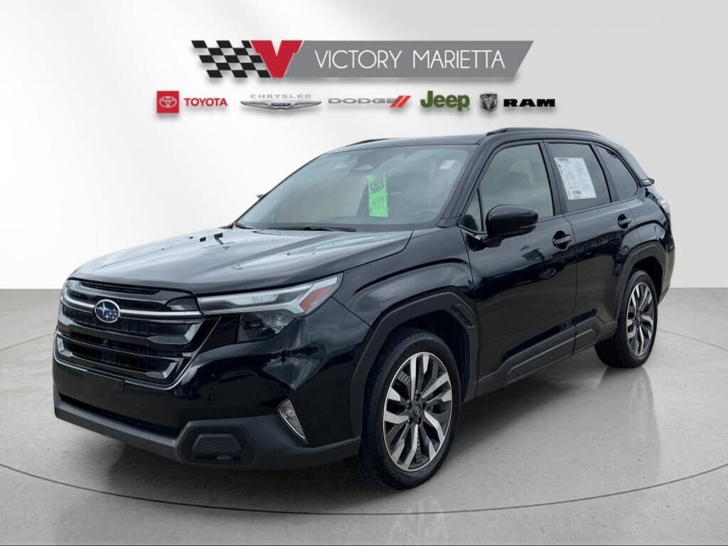 2025 SUBARU Forester