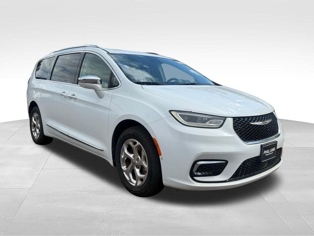 2021 CHRYSLER Pacifica