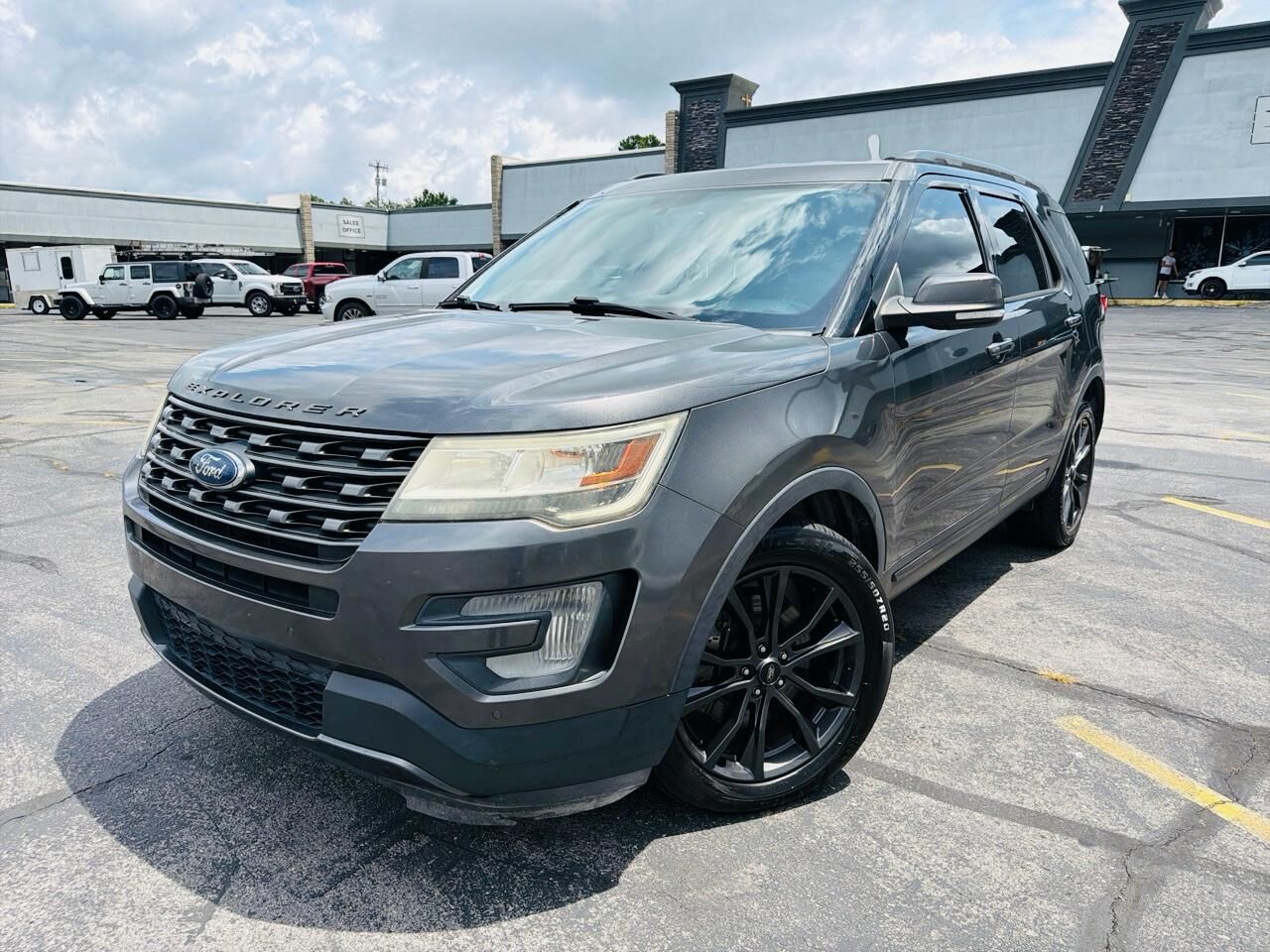 2017 FORD Explorer