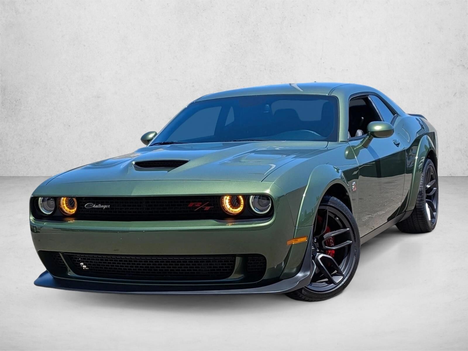 2022 DODGE Challenger