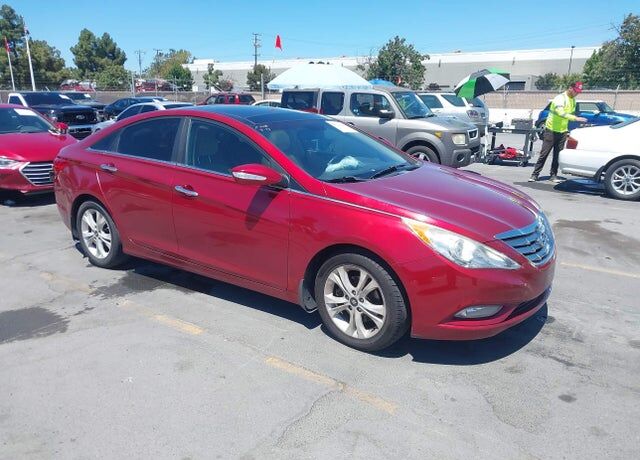 2013 HYUNDAI Sonata