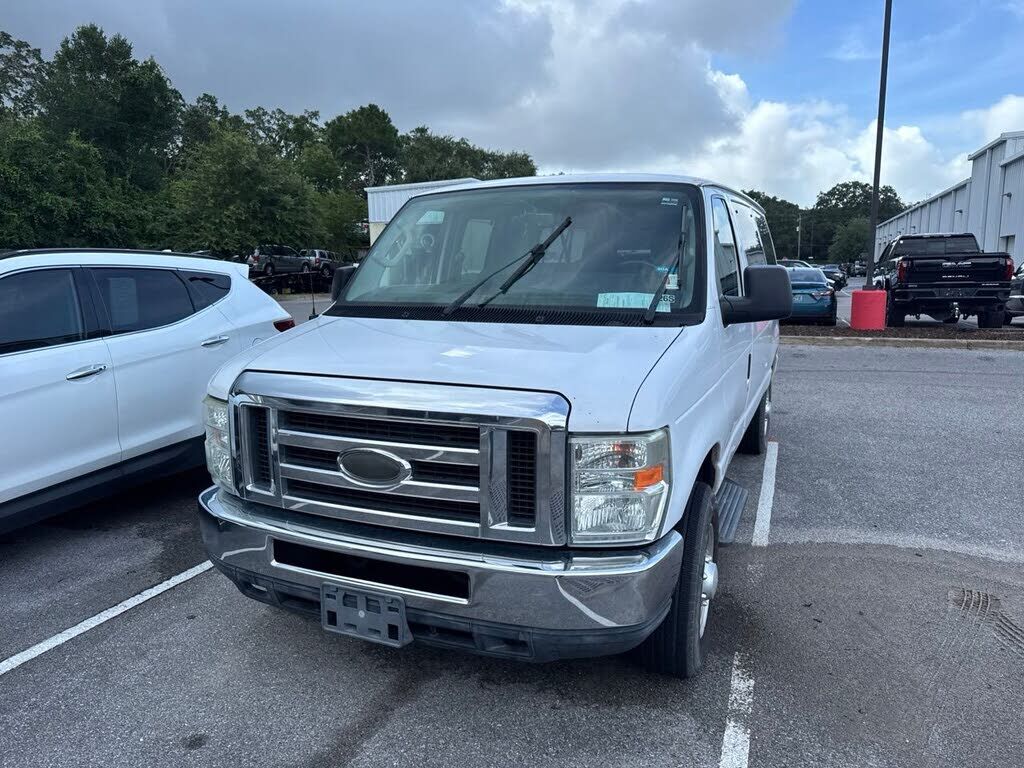 2014 FORD E-350