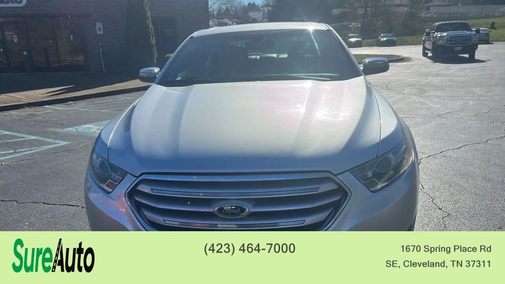 2015 FORD Taurus