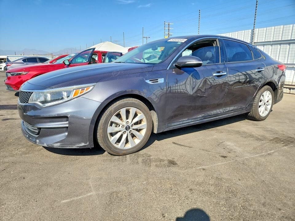 2017 KIA Optima