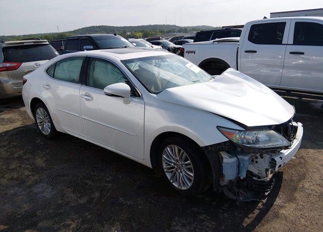 2014 LEXUS ES