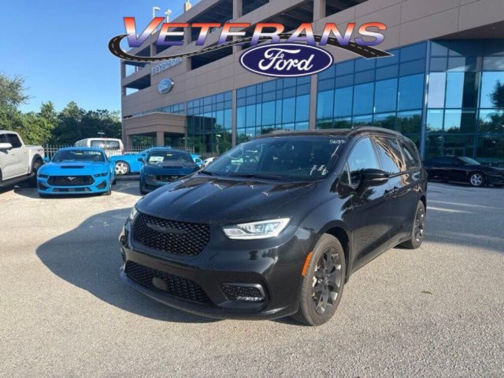 2025 CHRYSLER Pacifica