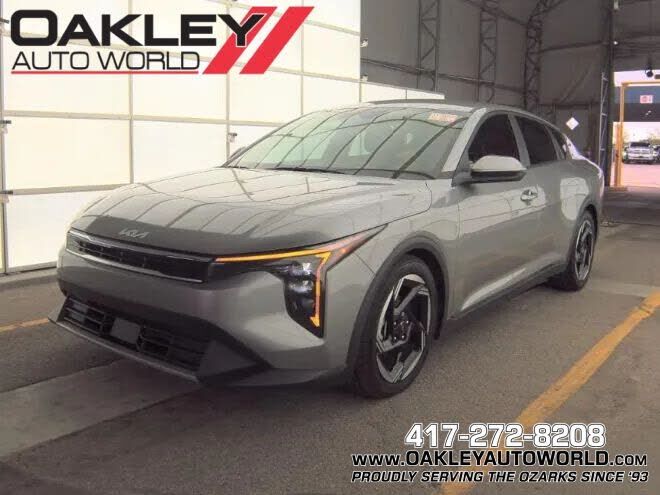 2025 KIA K4