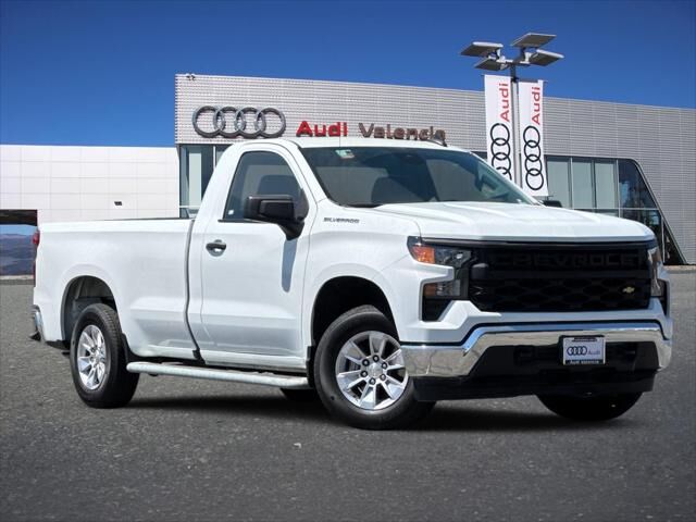 2025 CHEVROLET Silverado