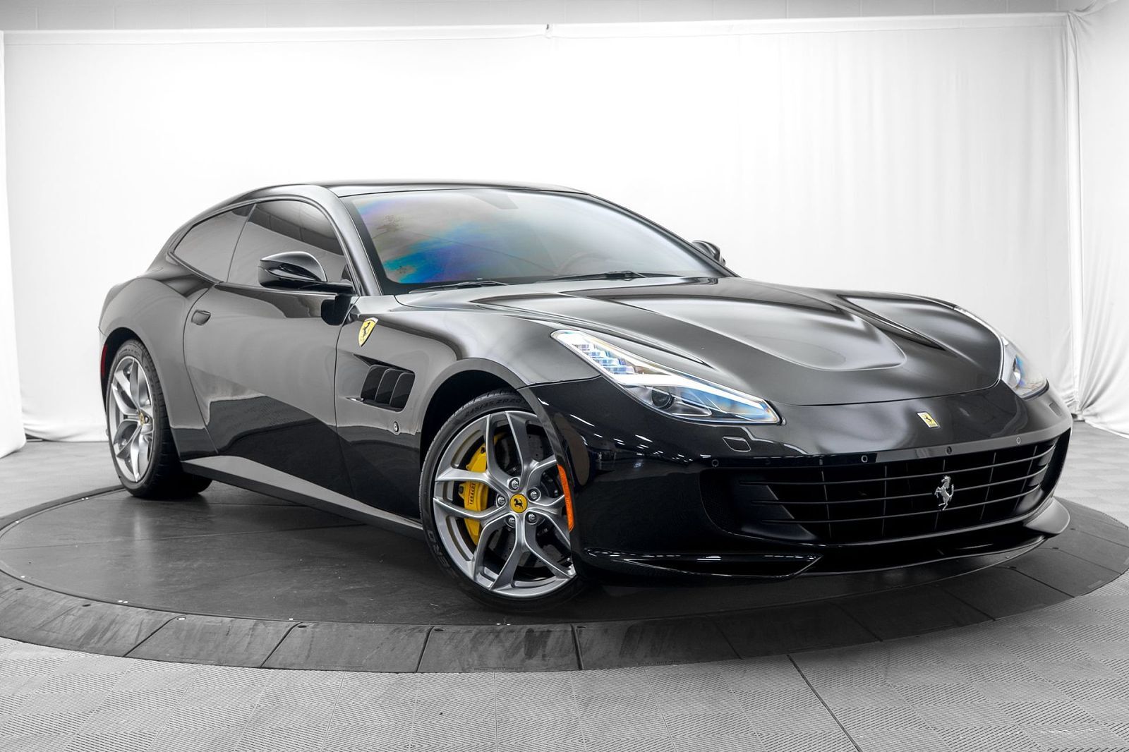 2018 FERRARI GTC4Lusso